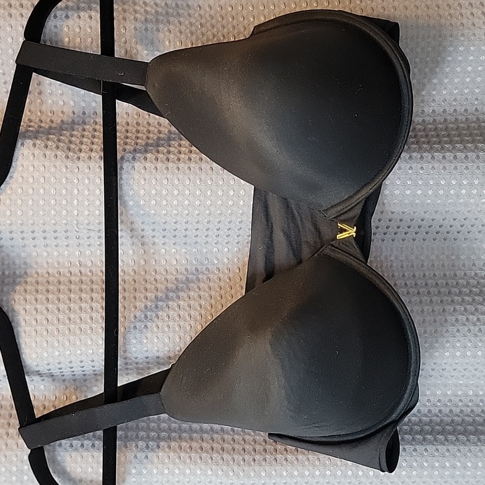 Victoria's Secret Perfect Coverage Bra Size 42C